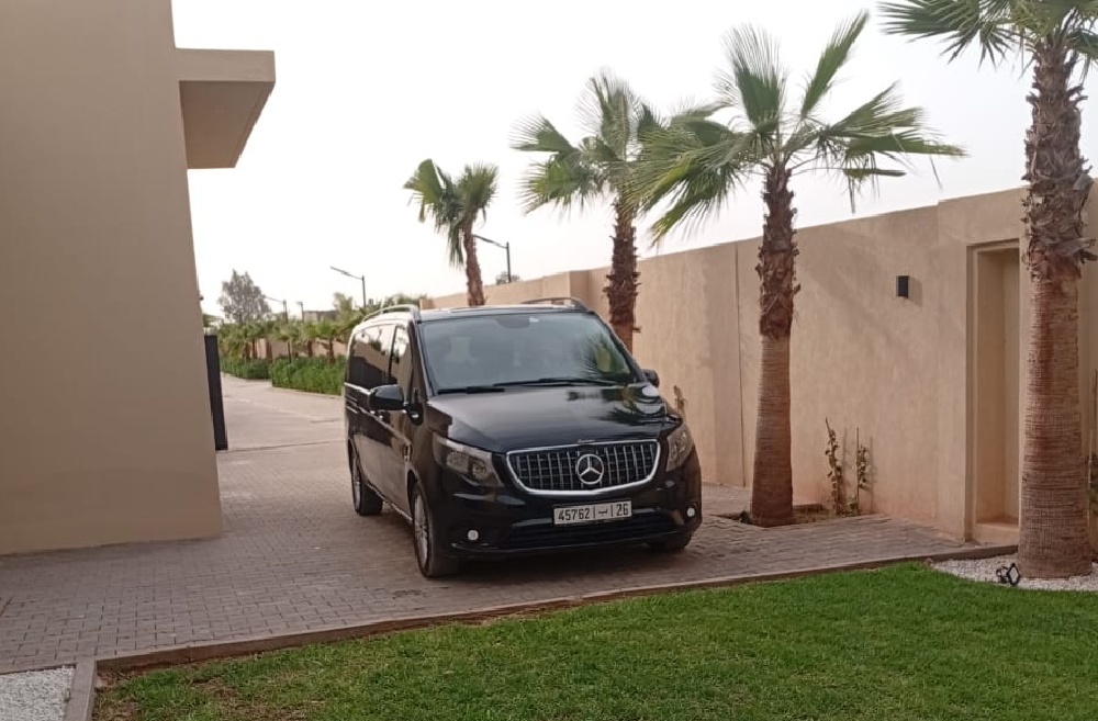 minibus-touristique-confort-circuit-4-jours-casablanca